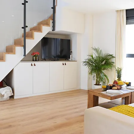 Bright Duplex In Centre Apartment Malaga